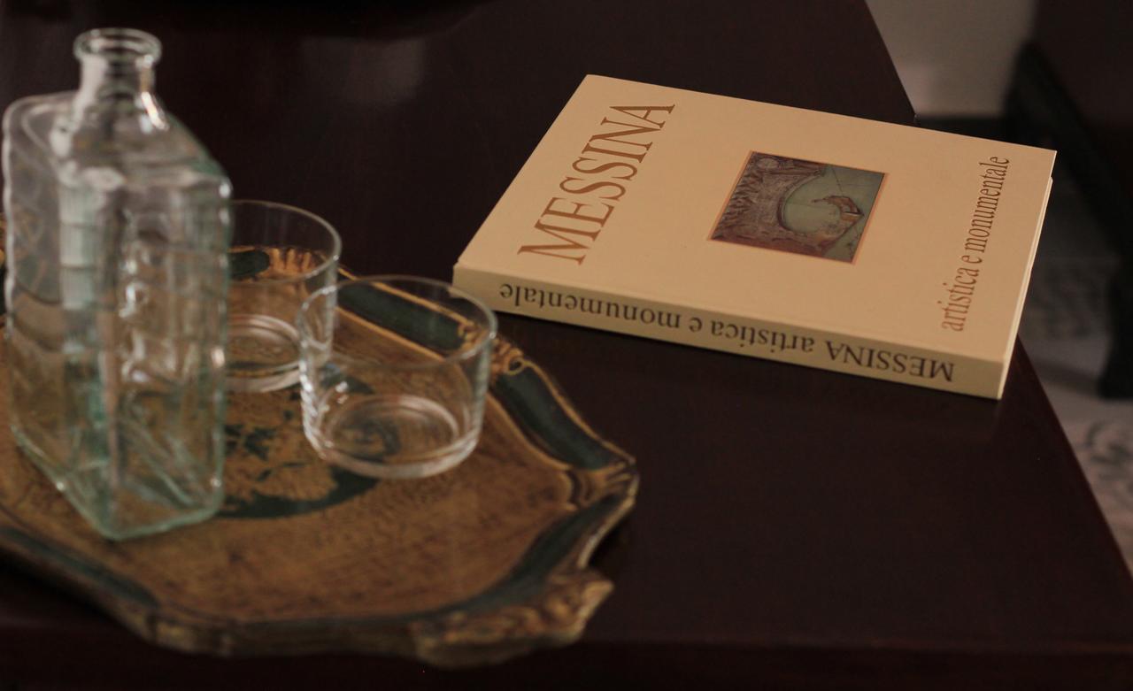 Due Sicilie Maison De Charme Casalvecchio Siculo Buitenkant foto